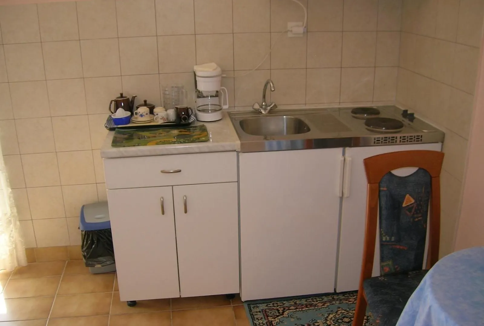Family Friendly Apartments With A Swimming Pool Kali, Ugljan - 23026