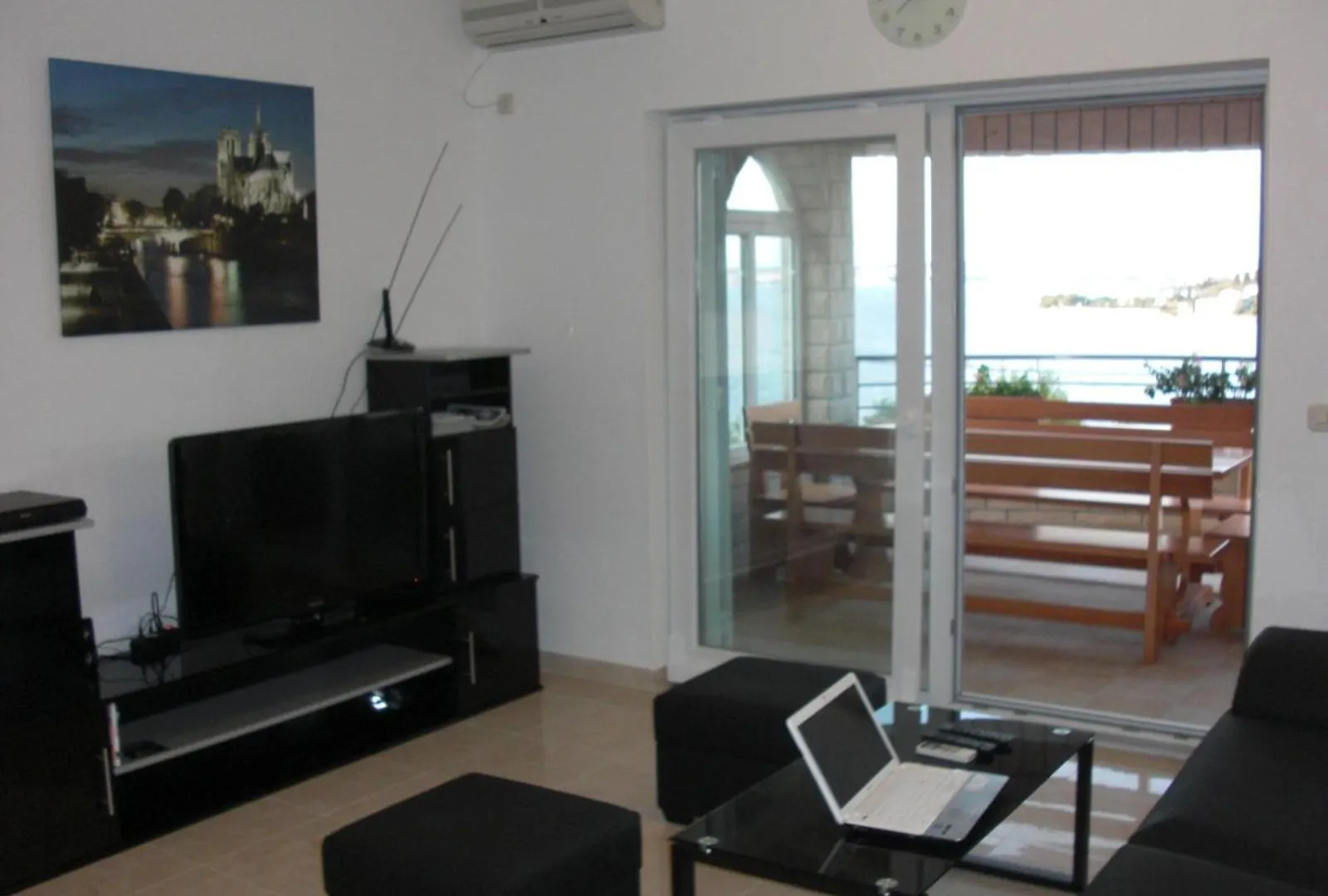 Family Friendly Apartments With A Swimming Pool Kali, Ugljan - 23026 0*, Kali Croatia