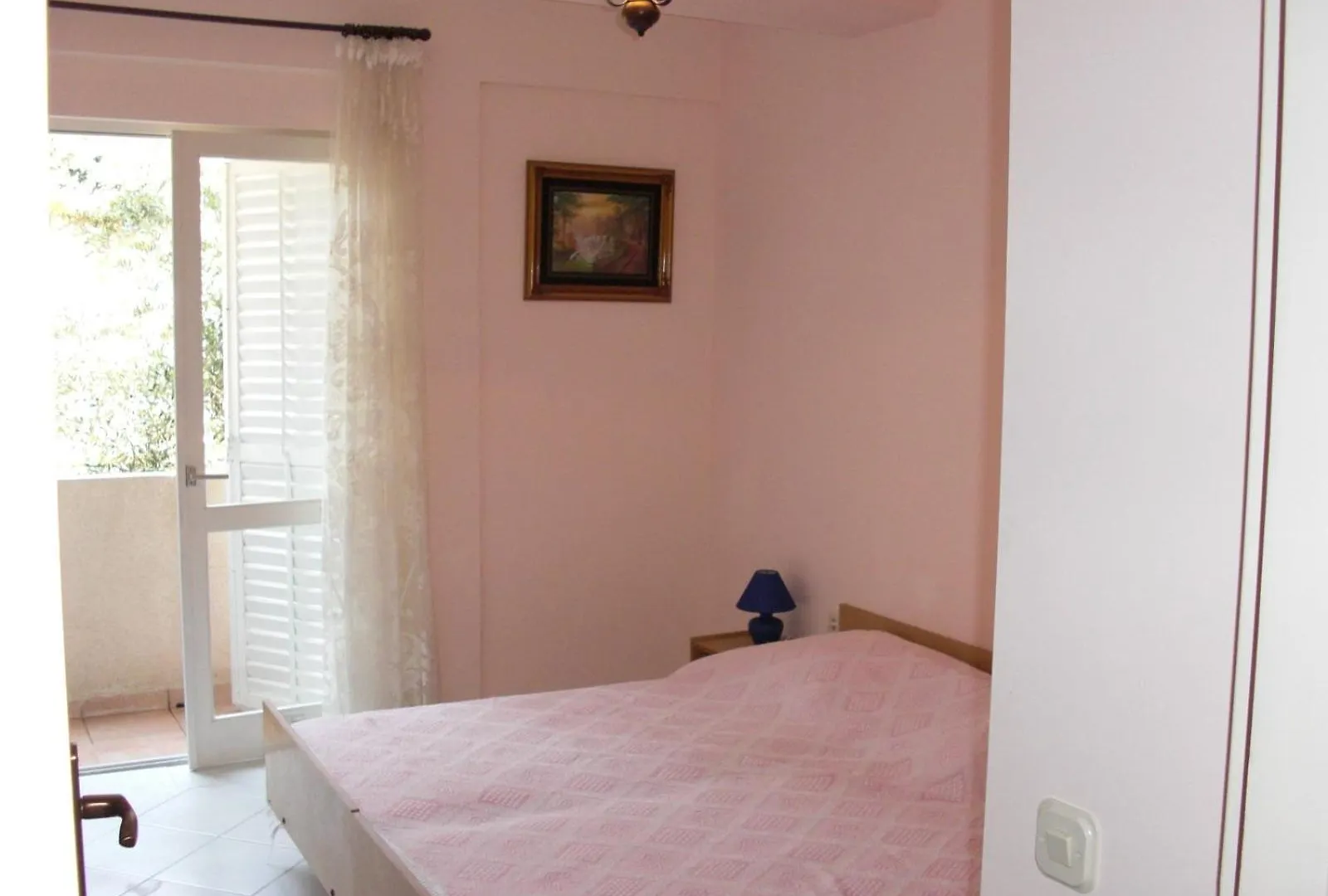 Family Friendly Apartments With A Swimming Pool Kali, Ugljan - 23026  Kali