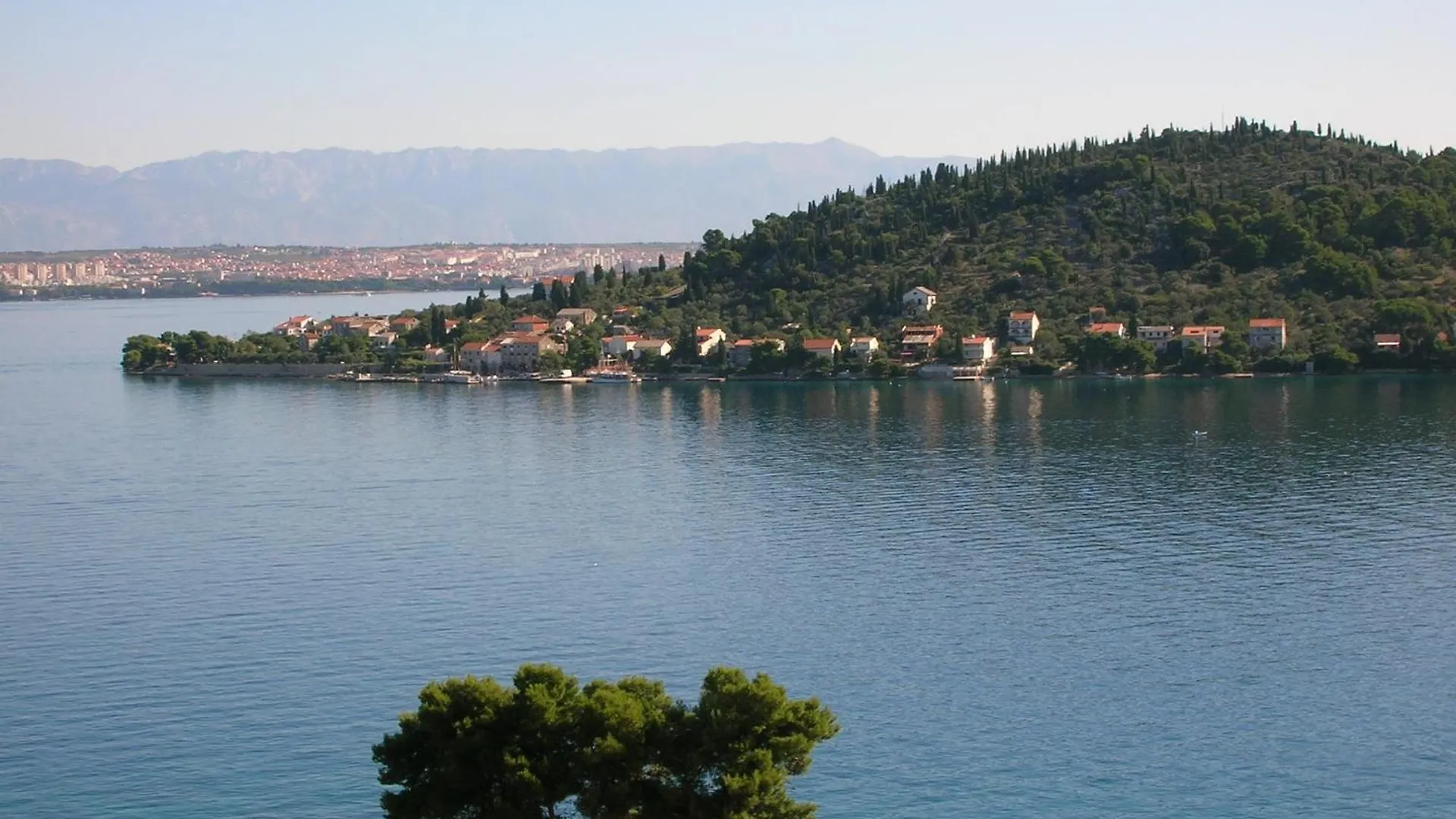 Family Friendly Apartments With A Swimming Pool Kali, Ugljan - 23026 Croatia