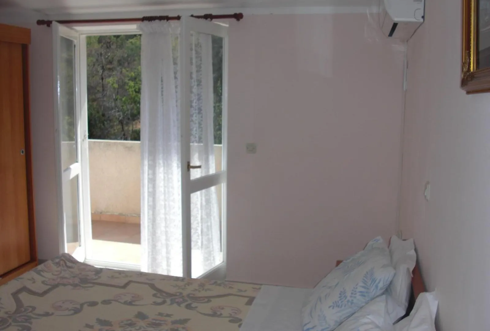 Family Friendly Apartments With A Swimming Pool Kali, Ugljan - 23026